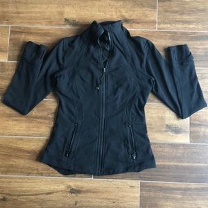 Lululemon black Zip up SIZE 6